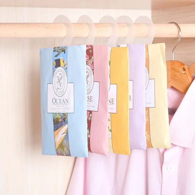 Lemari Pakaian Dupa Gantung Le - Perfume Fragrance Moisturizer ulasan dan harga
